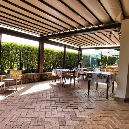 Casale Ansamagi Relax & Pool 3* 真扎诺-迪罗马