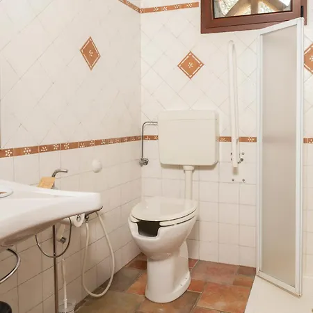 Casale Ansamagi Relax & Pool 4* ג'נצאנו די רומא